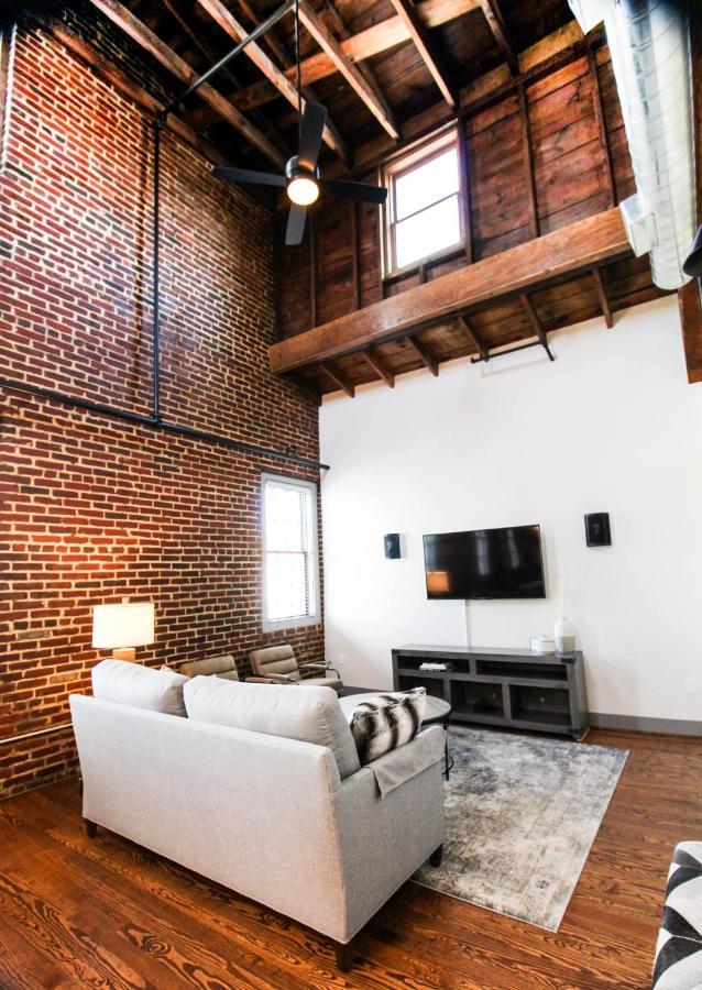 Aparthotel The Lofts At Downtown Salem Exterior foto
